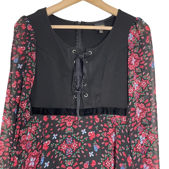 Disney Snow White Seven Dwarfs Black Floral Lace Up Princess Dress Size Small - Picture 3 of 10